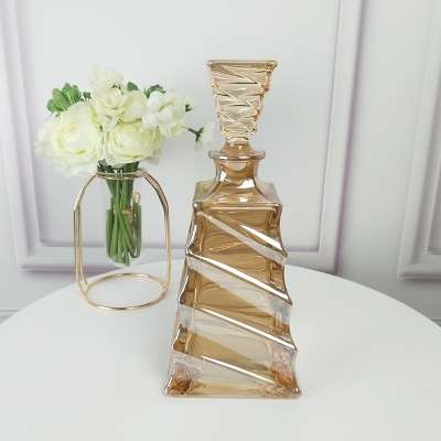 Fancy Glass Decanter New Fancy Glass Crystal Wine Decanter Hot Sale Gift Glass Decanter With Lids